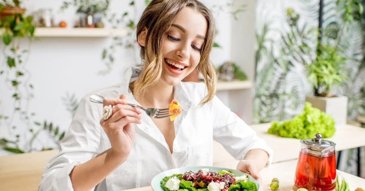 Illustration for the article: Nutrition and Oral Health: Foods That Strengthen Your Smile Illustration for the article: Nutrition and Oral Health: Foods That Strengthen Your Smile